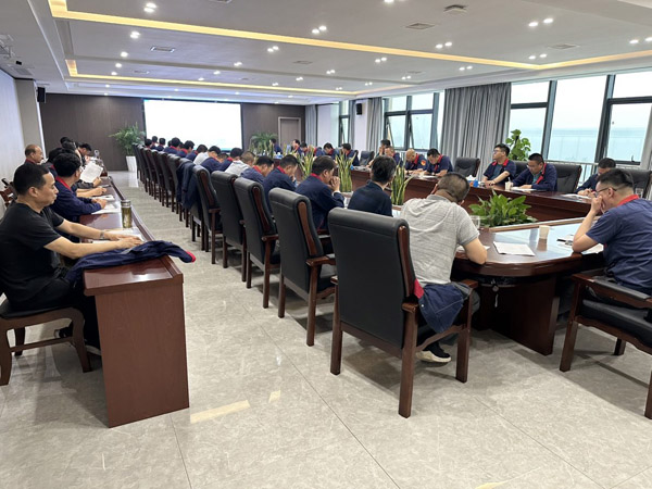公司召開(kāi)安全、環(huán)保、職業(yè)衛(wèi)生工作會(huì)議 