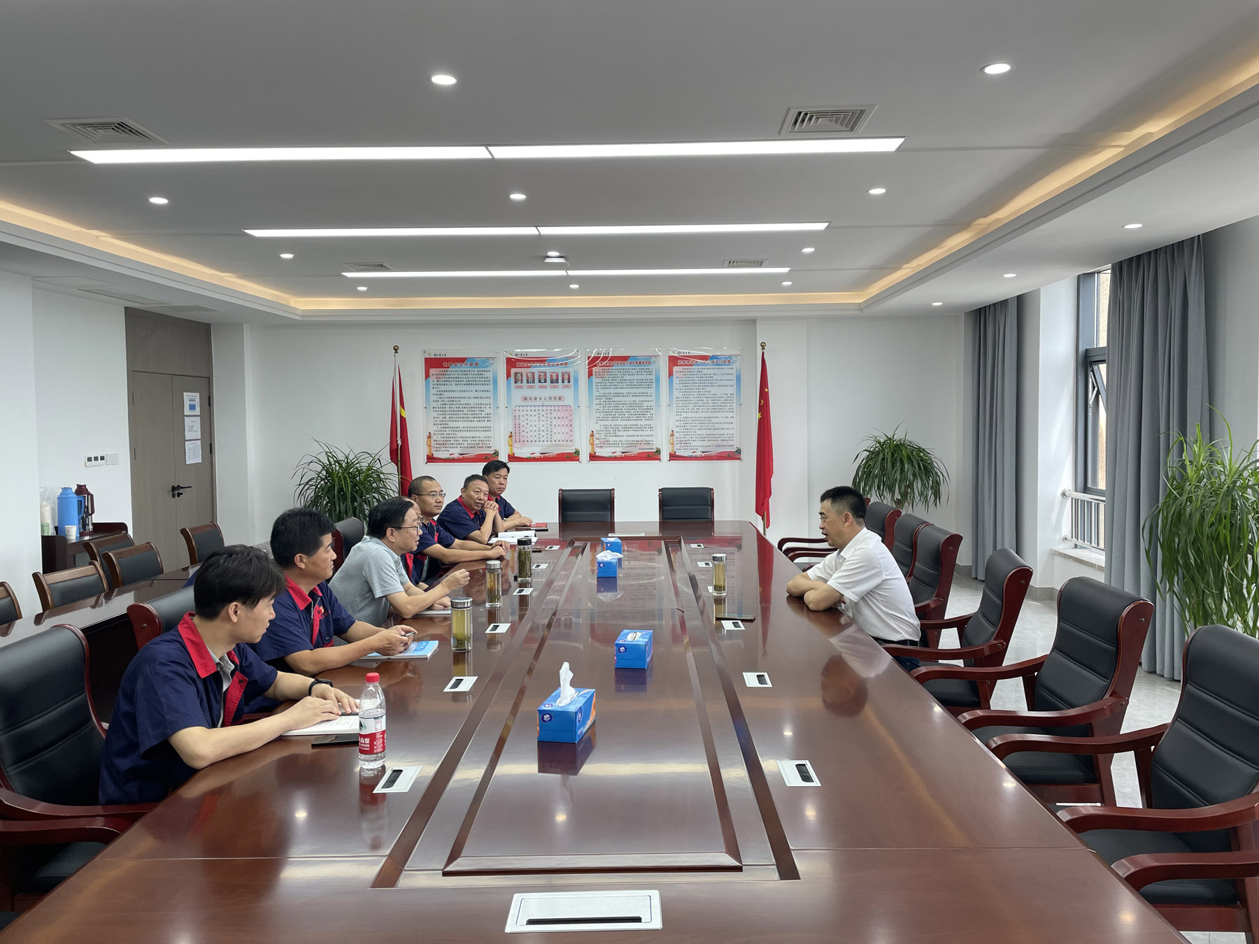 集團(tuán)公司黨委委員、總工程師周俊到公司調(diào)研 